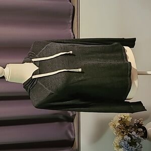 Colsie Hooded Dark Gray Top - Small